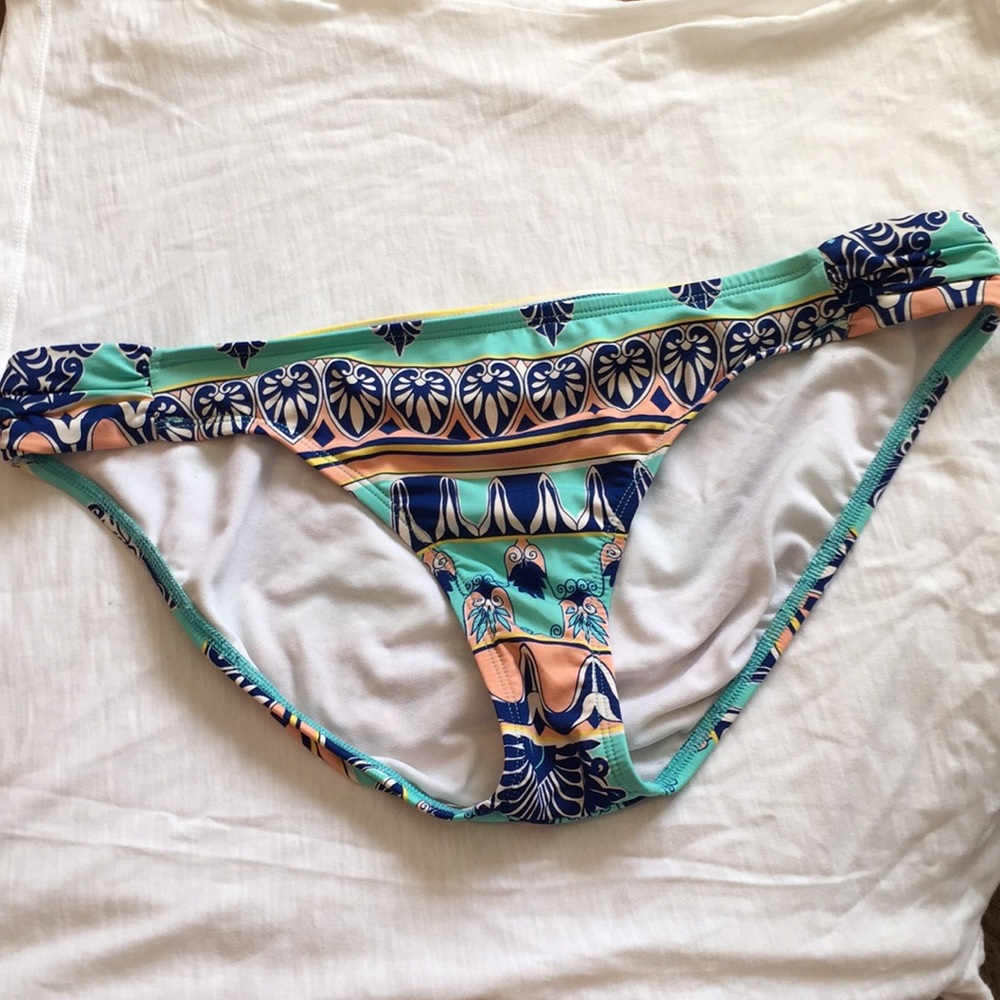 Gibson Latimer Bikini bottom
